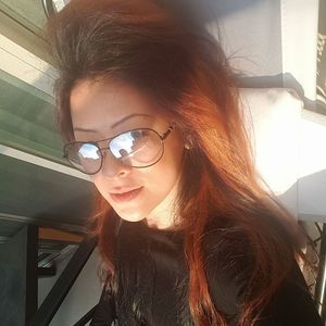 Meet your Posher, Selina